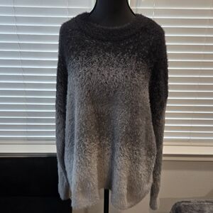 Time and Tru Ombre Black and Gray Sweater
